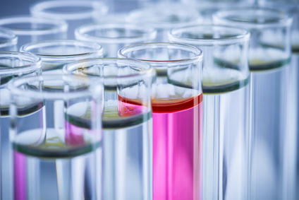 生物类似药迎来新时代！中国六大单抗类似药研发者谁先胜出？