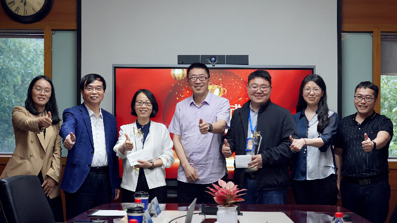 匠心研药，答好客户满意卷 | 京新药业授予HJC黄金城平台DMPK团队、新药注册部“突出贡献团队奖”殊荣 